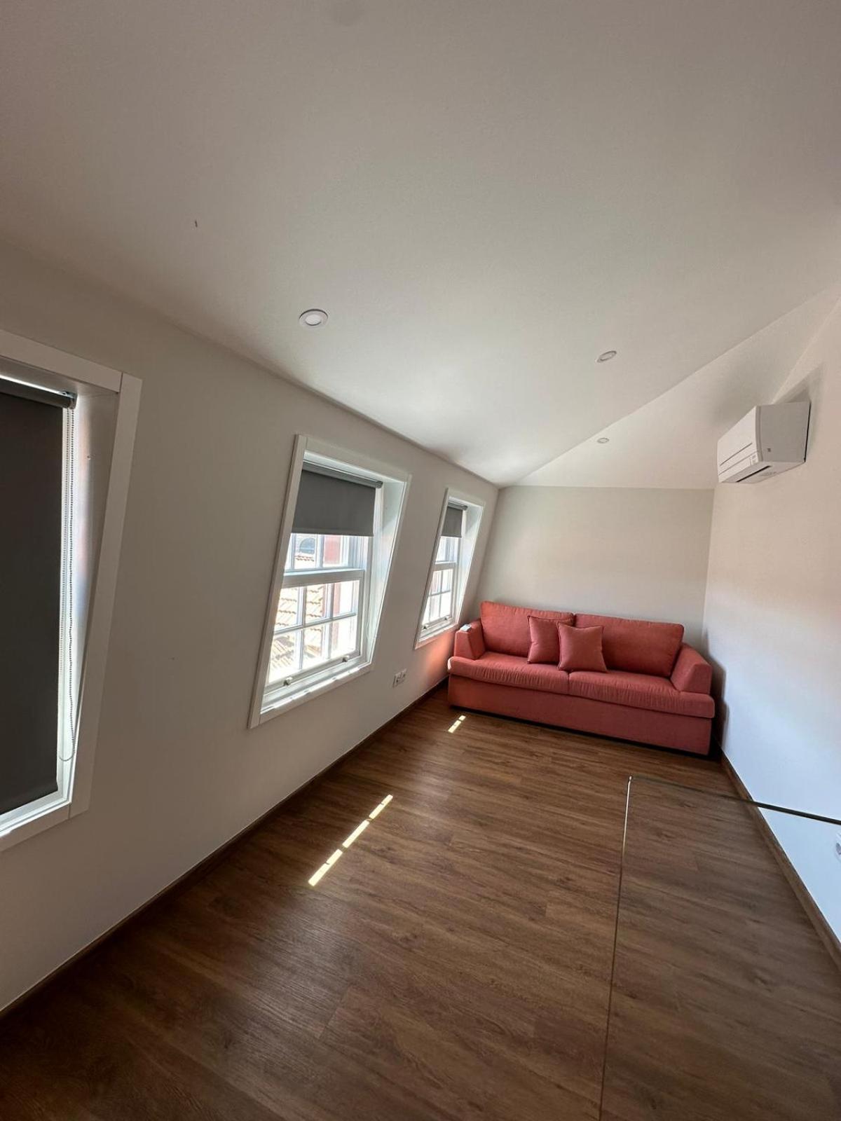 Fabulous Duplex Apartment Порто Екстериор снимка